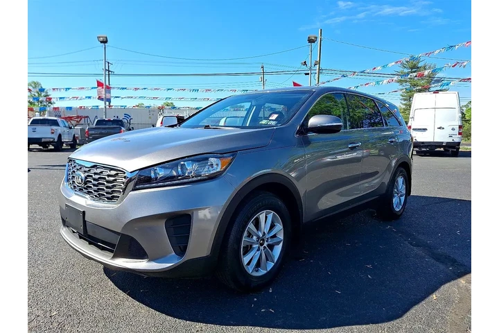 $17800 : 2019 Sorento LX 2WD image 3