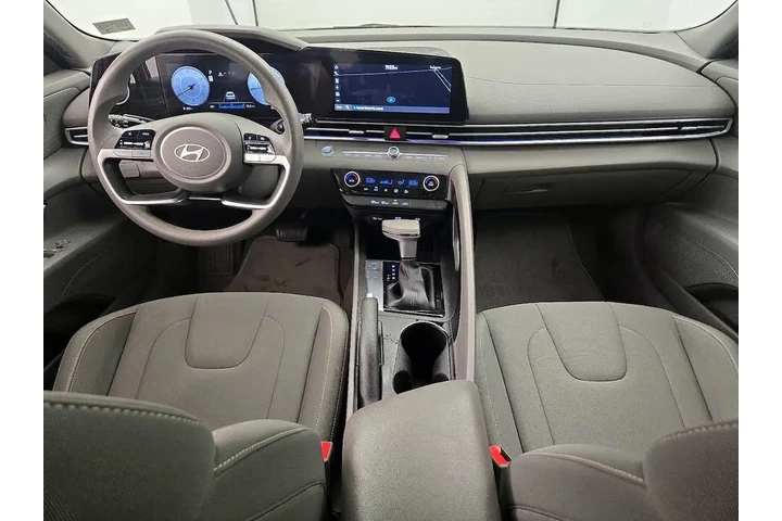 $20998 : Hyundai ELANTRA 2024 SEL 4dr image 9