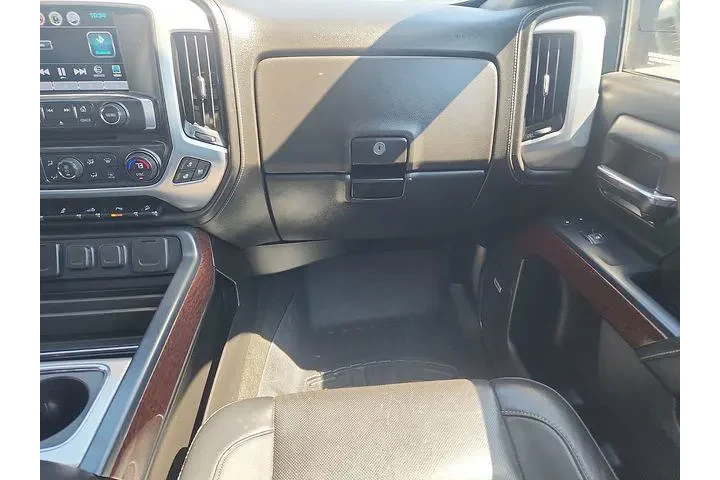 $23990 : GMC Sierra 1500 2018 4x4 SLT image 10