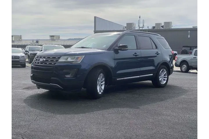 $14499 : Ford Explorer 2017 XLT 4dr S image 8