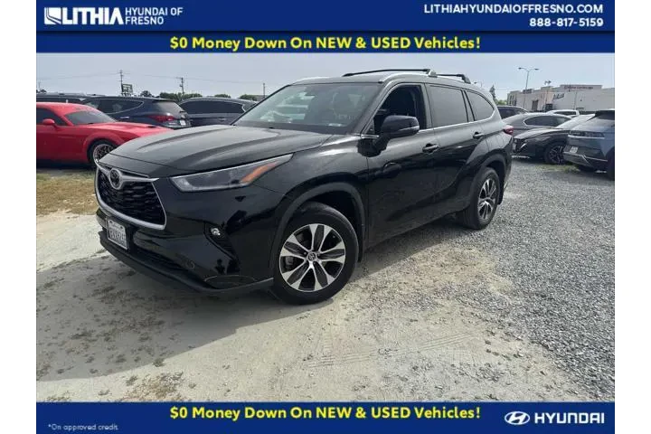$32999 : Toyota Highlander 2021 XLE 4 image 1