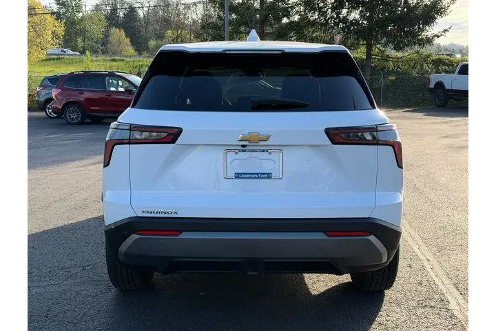 $26995 : Chevrolet Equinox 2025 LT 4d image 4