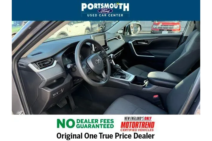 $29495 : Toyota RAV4 2025 AWD XLE 4dr image 4