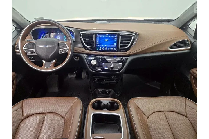 $29998 : Chrysler Pacifica Hybrid 202 image 9
