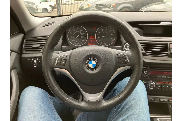 $10499 : 2015 BMW X1 xDrive28i image 9