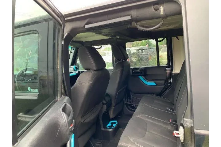 $20995 : 2015 Wrangler Unlimited image 9