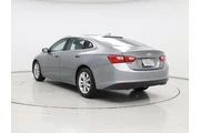 $16998 : Chevrolet Malibu 2023 LT 4dr thumbnail