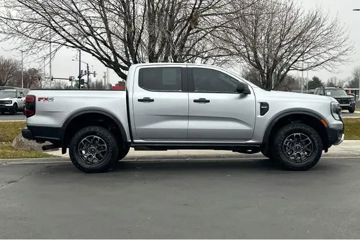 $35995 : Ford Ranger 2024 4x4 XLT 4dr image 8