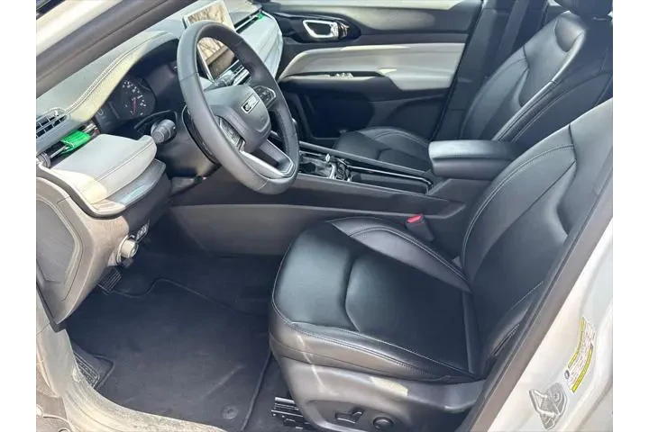 $24995 : Jeep Compass 2025 4x4 Limite image 9