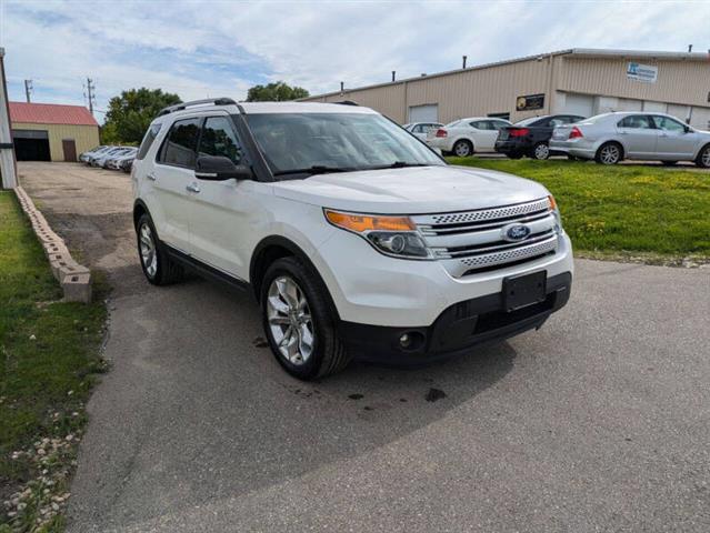 $12900 : 2015 Explorer XLT image 9