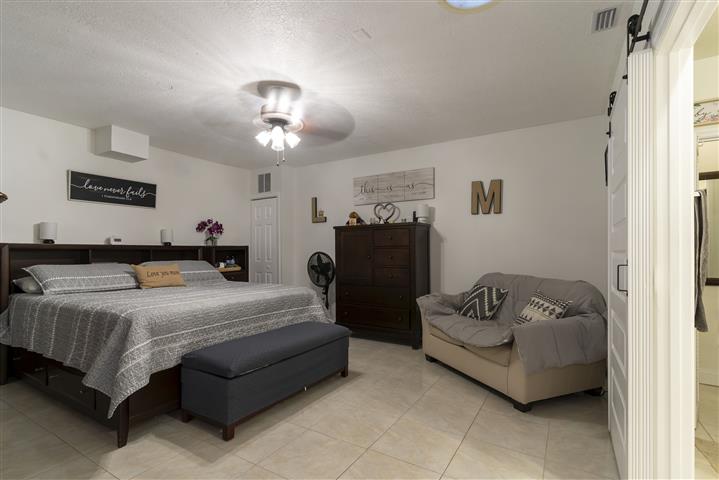 $495900 : Home For Sale - Tampa, FL image 9