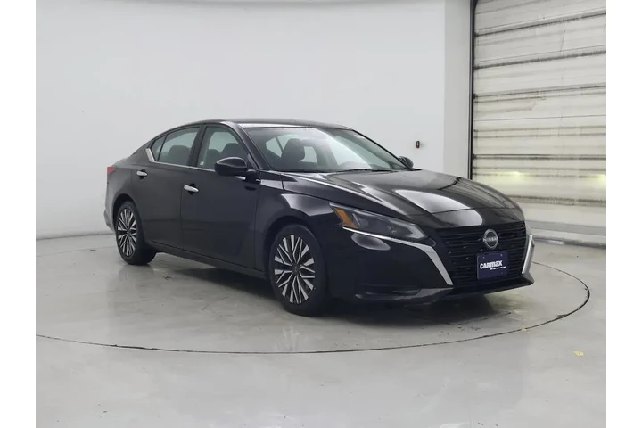 $19998 : Nissan Altima 2023 2.5 SV 4d image 1