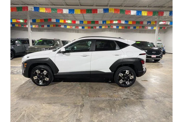 $21588 : Hyundai KONA 2025 AWD SEL 4d image 6