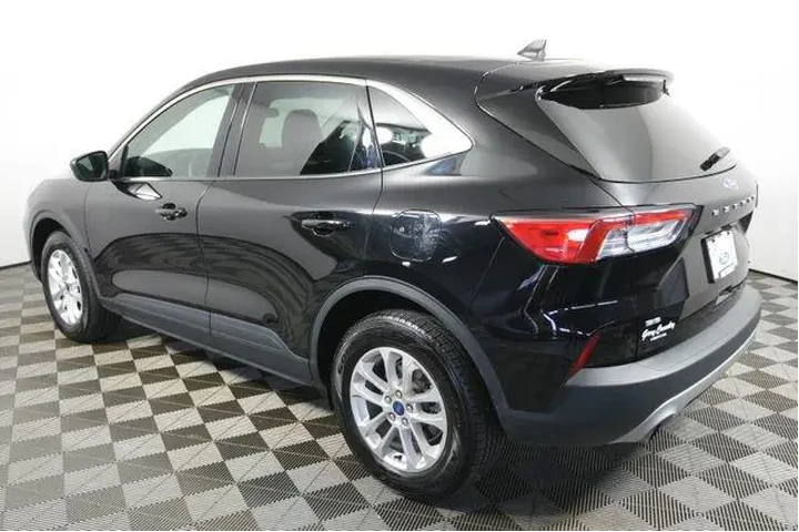 $21000 : Ford Escape 2022 AWD SE 4dr image 5
