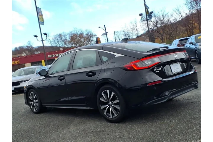 $23995 : Honda Civic 2024 EX-L 4dr Ha image 4