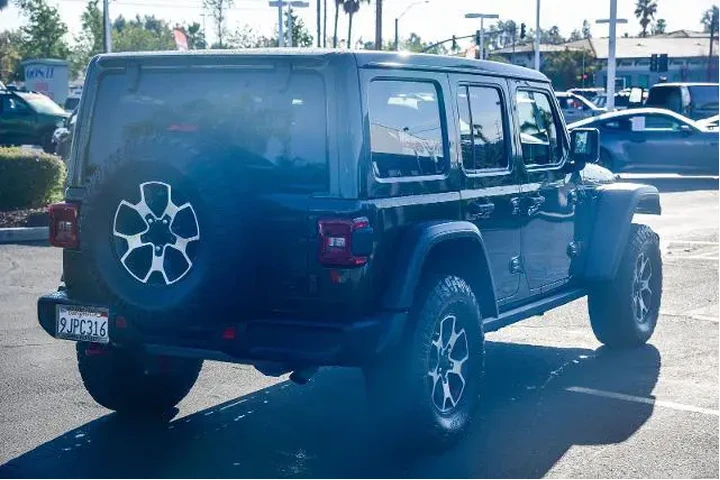 $36995 : Jeep Wrangler Unlimited 2021 image 4