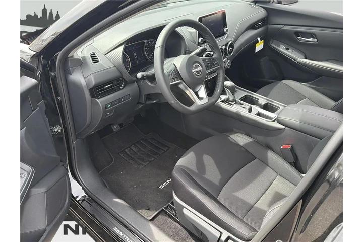 $19990 : Nissan Sentra 2025 SV 4dr Se image 9