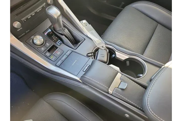 $27500 : Lexus NX 300h 2021 AWD 4dr C image 8