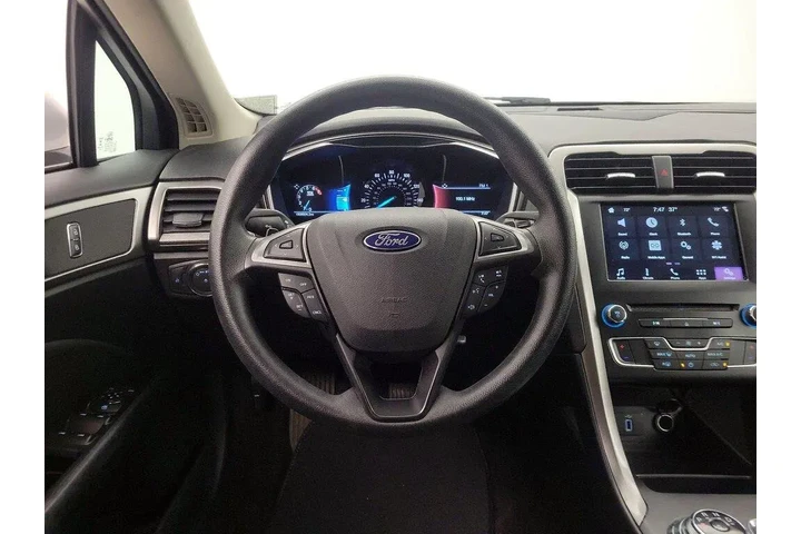 $13998 : Ford Fusion 2017 SE 4dr Seda image 10