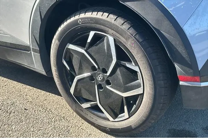 $25990 : Hyundai IONIQ 5 2023 AWD SEL image 7