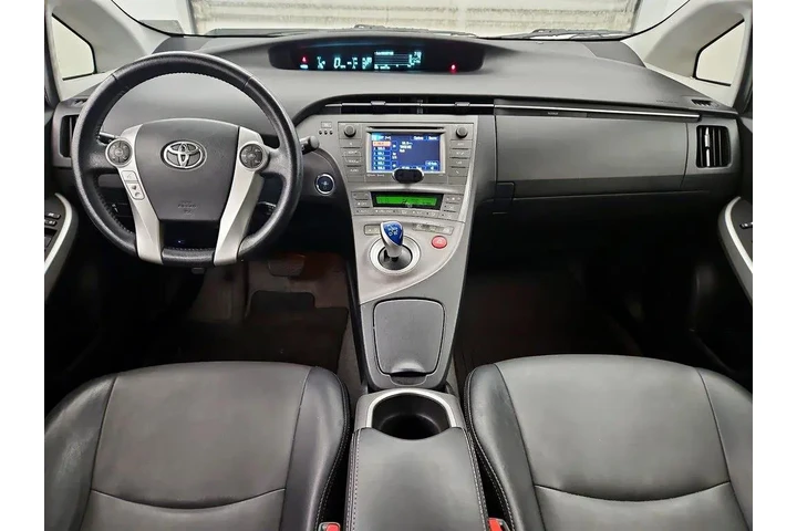$16998 : Toyota Prius 2015 Four 4dr H image 9