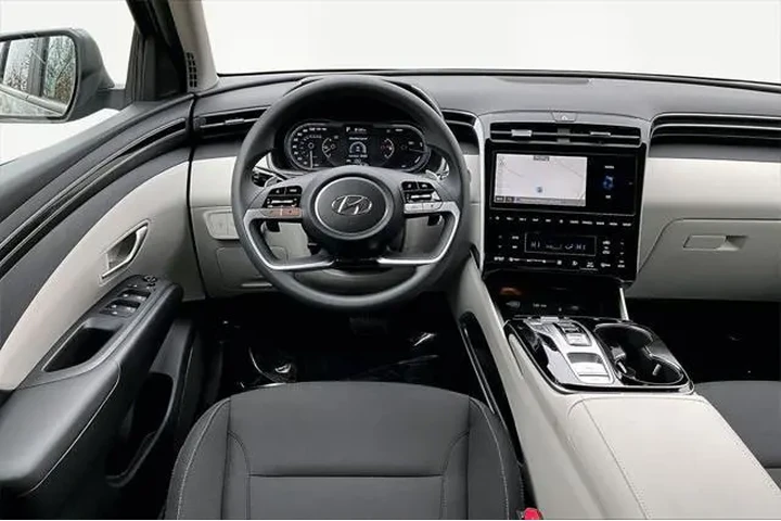 $28995 : Hyundai TUCSON Plug-in Hybri image 5