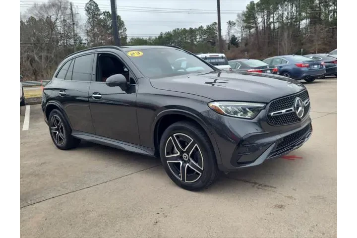 $33903 : Mercedes-Benz GLC 2023 AWD G image 9