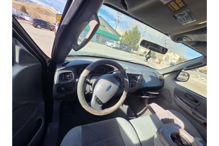 $7995 : 2003 F-150 Lariat image 6