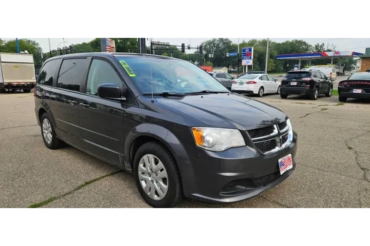 $11990 : 2017 Grand Caravan SE image 4