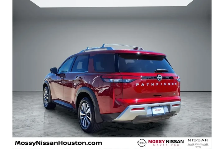 $22695 : Nissan Pathfinder 2023 SL 4d image 2