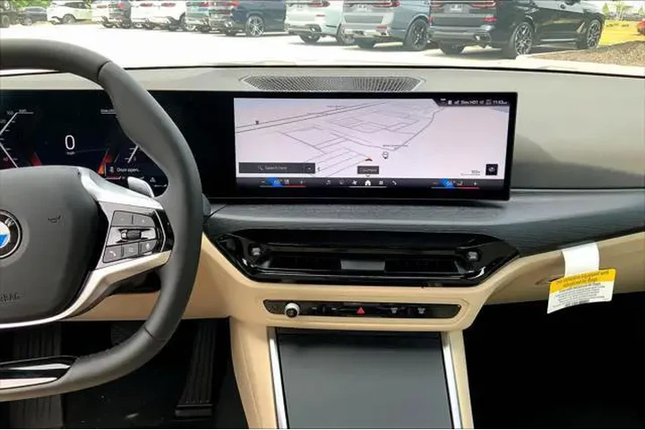 $38777 : BMW 3 Series 2025 330i 4dr S image 6