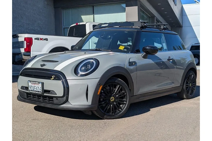 $21144 : MINI Hardtop 2 Door 2023 Coo image 2