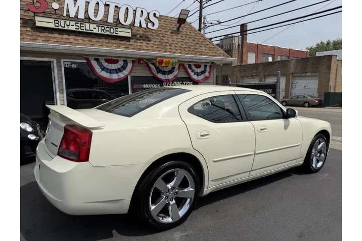 $4499 : 2010 Charger Rallye image 4