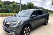 $24690 : 2017 Ridgeline RTL-E AWD thumbnail