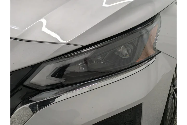 $21897 : Nissan Altima 2024 2.5 SV 4d image 9