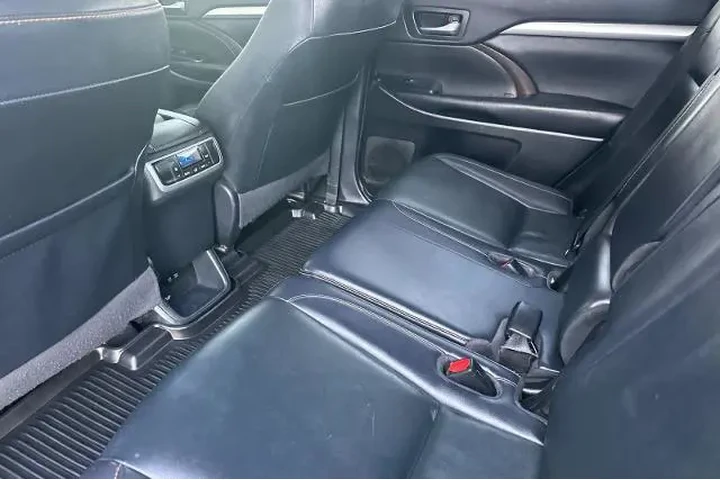 $24995 : Toyota Highlander 2019 AWD X image 4