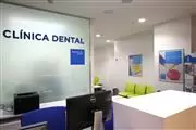 DENTISTA CON LABORATORIO en Los Angeles