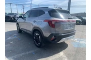 $24998 : Kia Seltos 2024 AWD SX 4dr S thumbnail