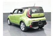 $7991 : Kia Soul 2016 + 4dr Crossove thumbnail