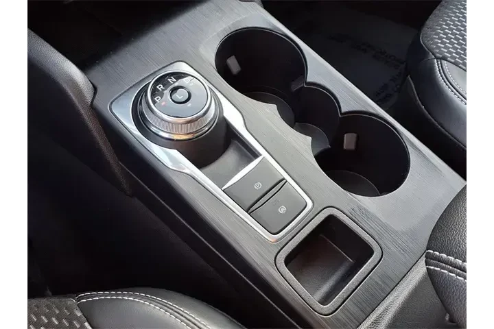 $25999 : Ford Escape Plug-In Hybrid 2 image 9