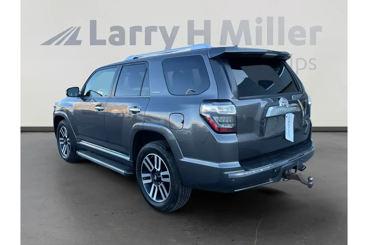 $22143 : Toyota 4Runner 2015 AWD Limi image 3