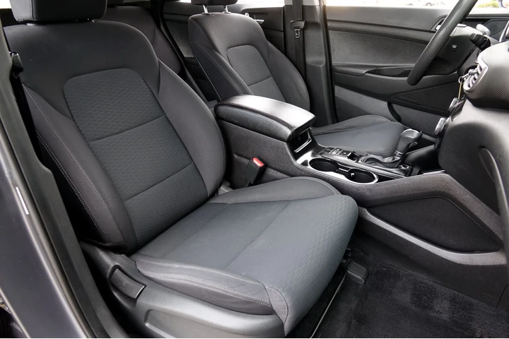 $11995 : 2019 Tucson SE image 8