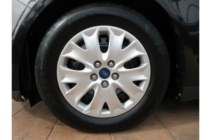 $8750 : Ford Fusion 2013 S 4dr Sedan image 8