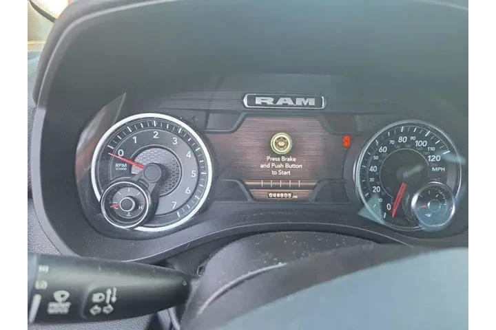 $28995 : Ram 1500 2023 4x2 Big Horn 4 image 5