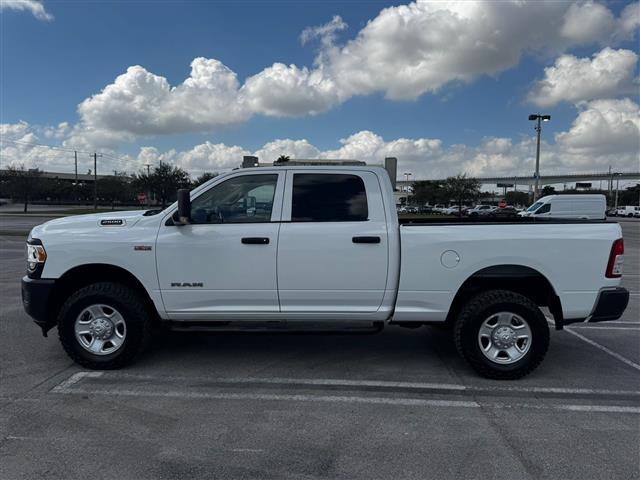 $2990 : 🚘2019 RAM 2500 CREW CAB 🚘 image 4