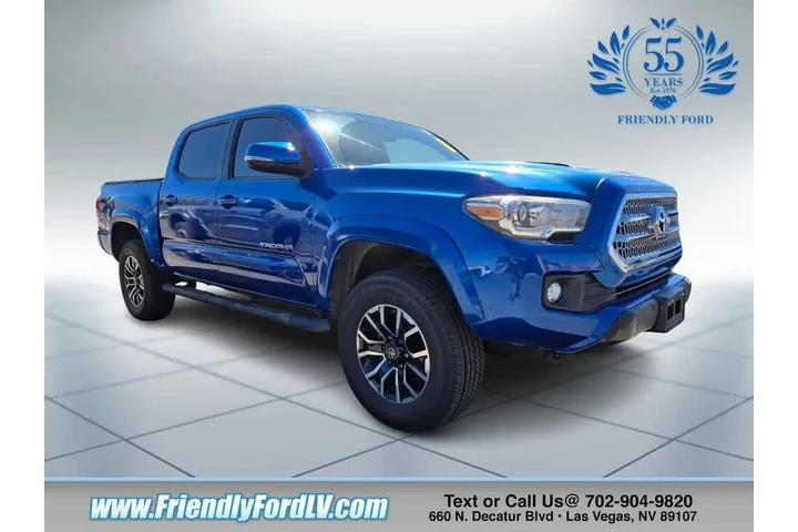 $31671 : Toyota Tacoma 2016 4x4 SR V6 image 1