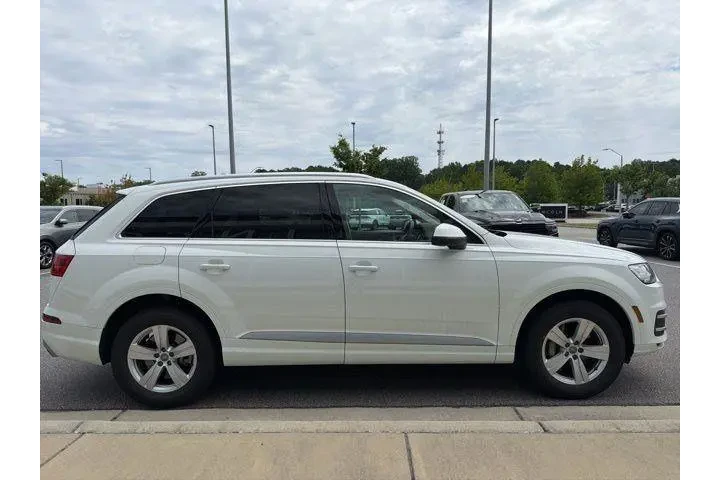 $23984 : Audi Q7 2019 AWD quattro SE image 7
