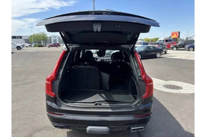 $30995 : 2018 XC90 T8 eAWD R-Design image 9