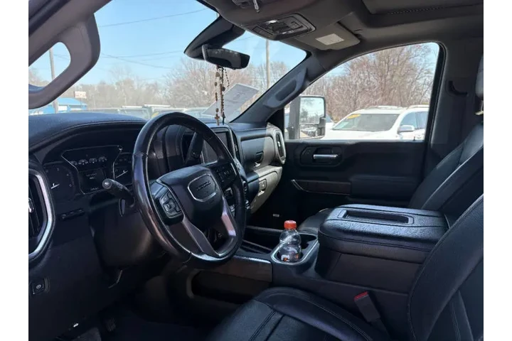 $59950 : 2020 GMC Sierra 2500HD Denali image 9