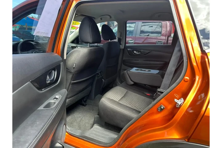 $11000 : 2017 NISSAN ROGUE2017 NISSAN image 7